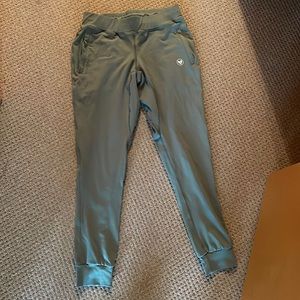 Alpha forward green leggings